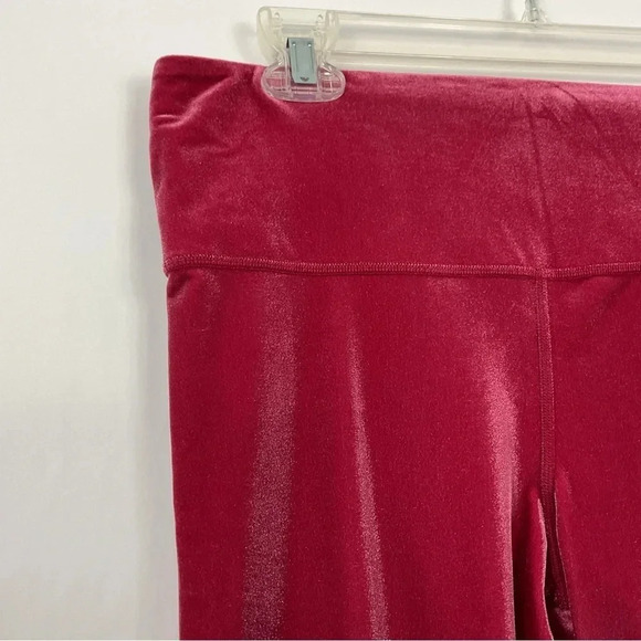 Athleta Elation Velvet Tight Size Large - Picture 2 of 6